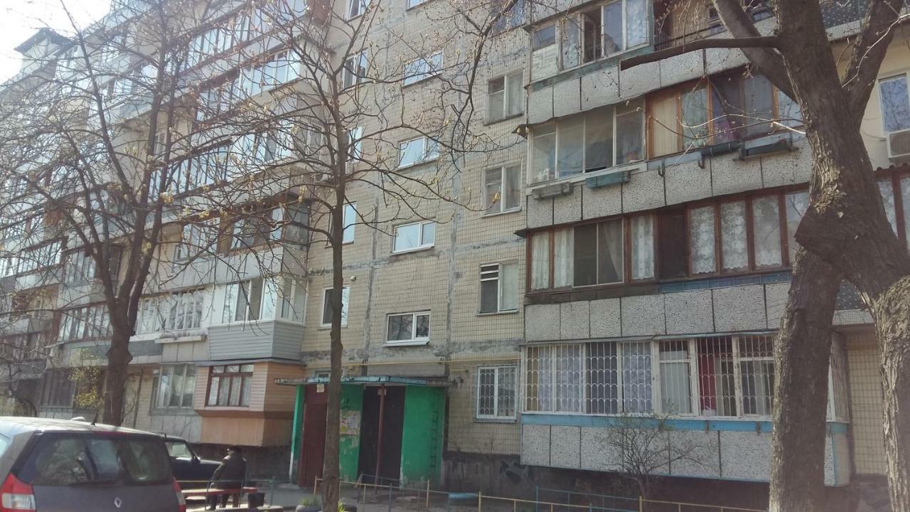 1К Квартира Оболонь- М.Минская И Героев Днепра Kijev Kültér fotó